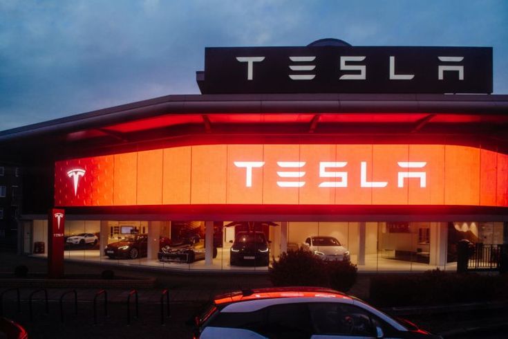 Tesla Autos 2025 – Elektrische Innovation, die die Zukunft antreibt Tesla Autos